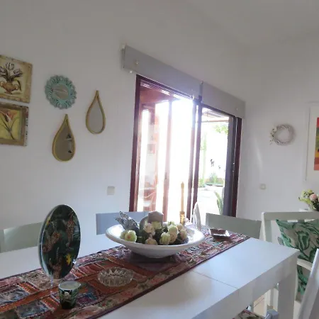 Casa Burgos *