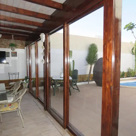 Сasa de vacaciones Casa Burgos *